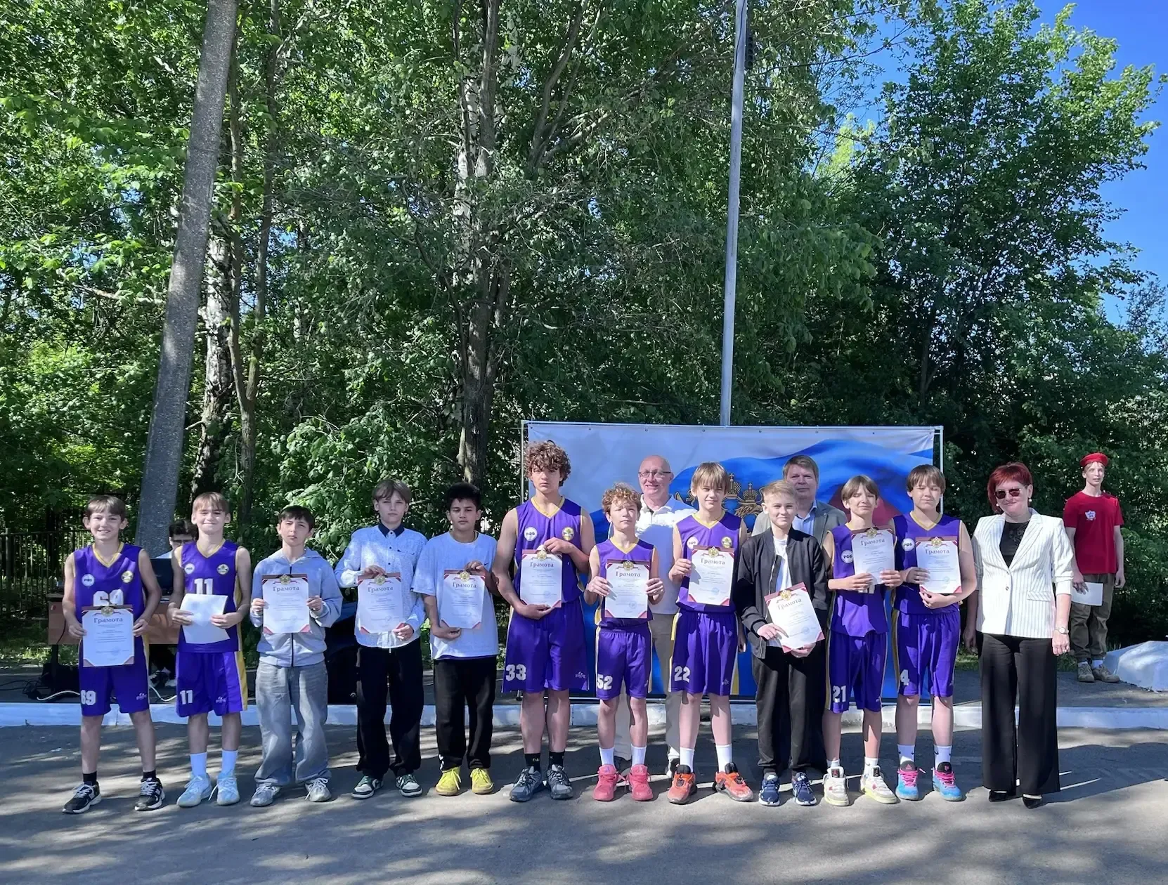 🏀🤝⚽ «Ценности, которые нас объединяют»  В понедельник наша школа начала неделю не просто с традицион