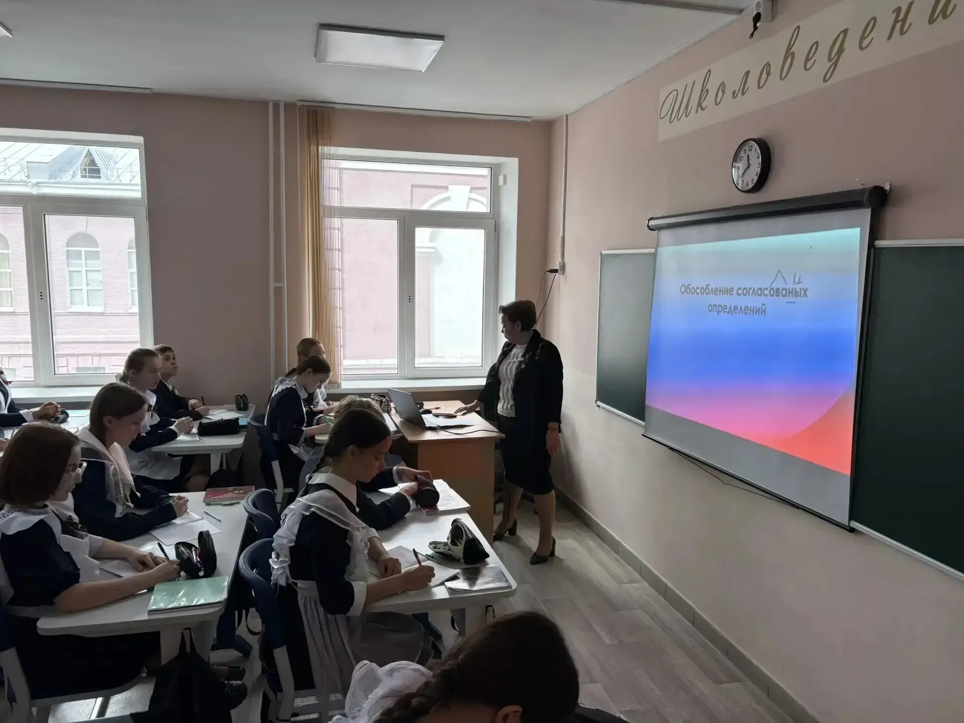 Международный визит: гости из Кыргызстана познакомились с уникальным опытом Гимназии №3 28 апреля в 