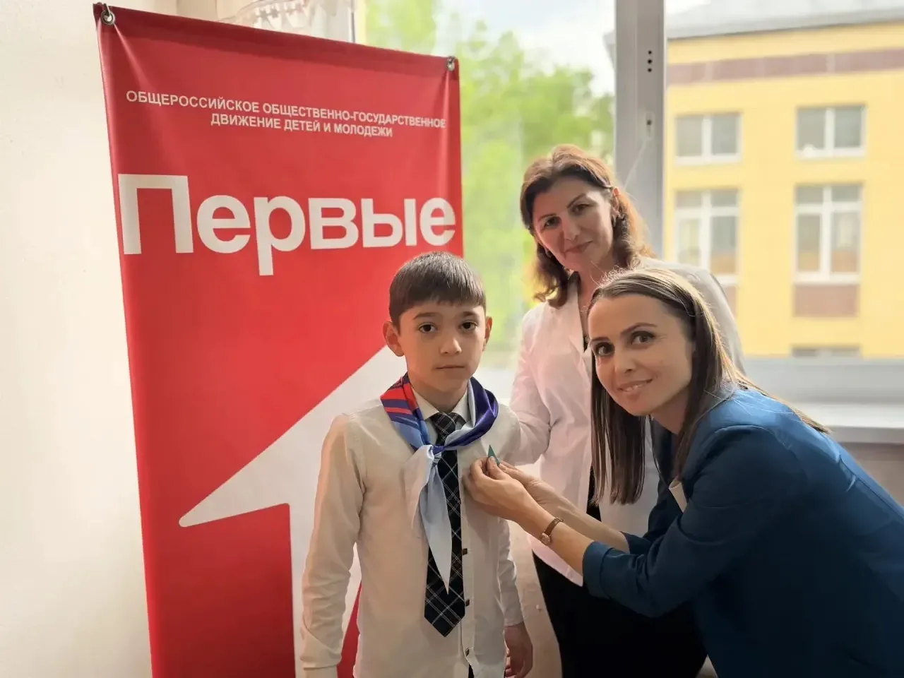🎈Первые вместе  🚩 19 мая, в День детских общественных организаций, советники директора по воспитанию