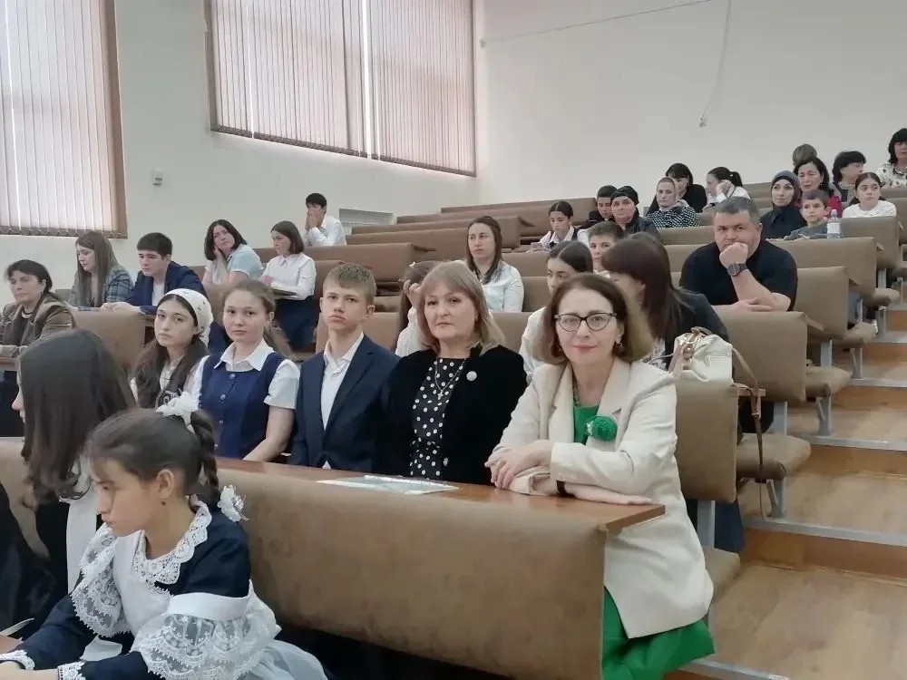 🏆 Награждение победителей и призёров конкурса эссе «Человек-легенда: Аубекир Дадымович Аргунов» 22 м