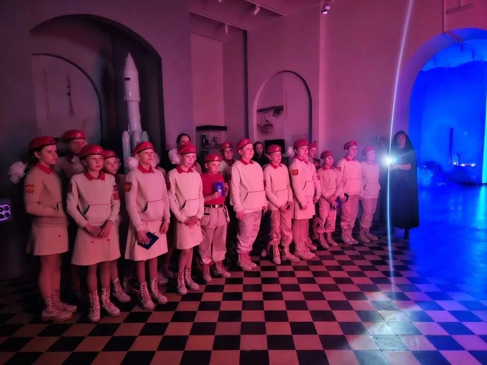 Ночь музеев.   Как 5 «А» класс заглянул в прошлое ночью 🕯️🏛️  Сегодня 18 мая Международный день музе
