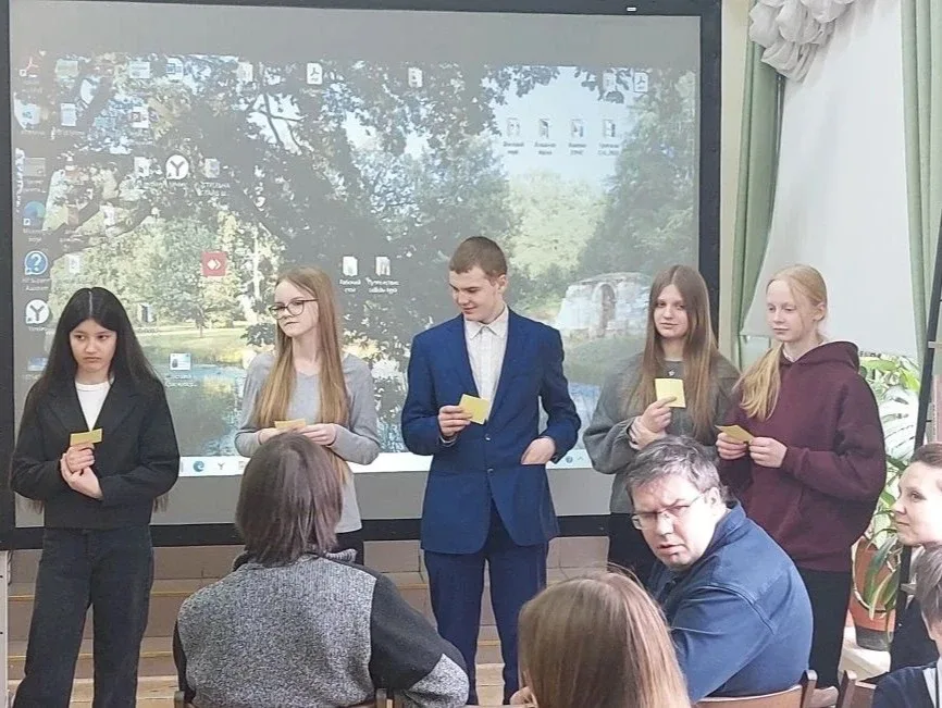 🏛✨ Во Львовском дворце в Стрельне вновь ожила история!  Прошел второй этап районной открытой краевед