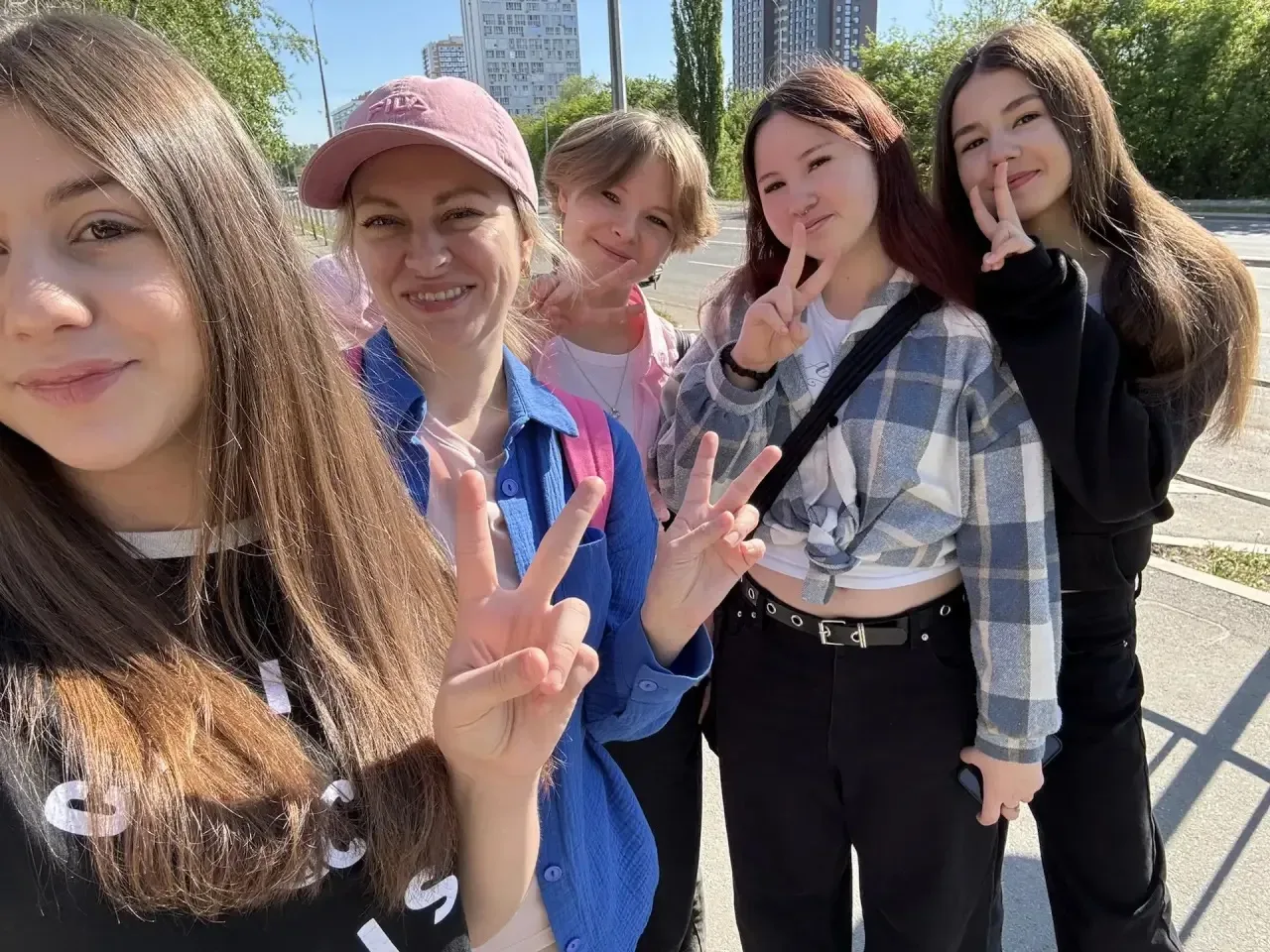 16 мая — 7Д класс прикоснулся к истории и величию природы Башкортостана 🏞️✨  7Д отправился в путешес