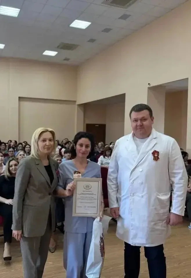 🎖️В Ставропольском краевом клиническом многопрофильном центре прошло торжественное награждение сотру
