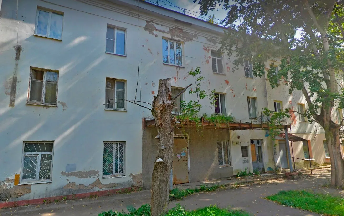 🏚 В Калуге расселят и снесут еще один дом  Глава Калуги Дмитрий Денисов сообщил, что до конца этого 