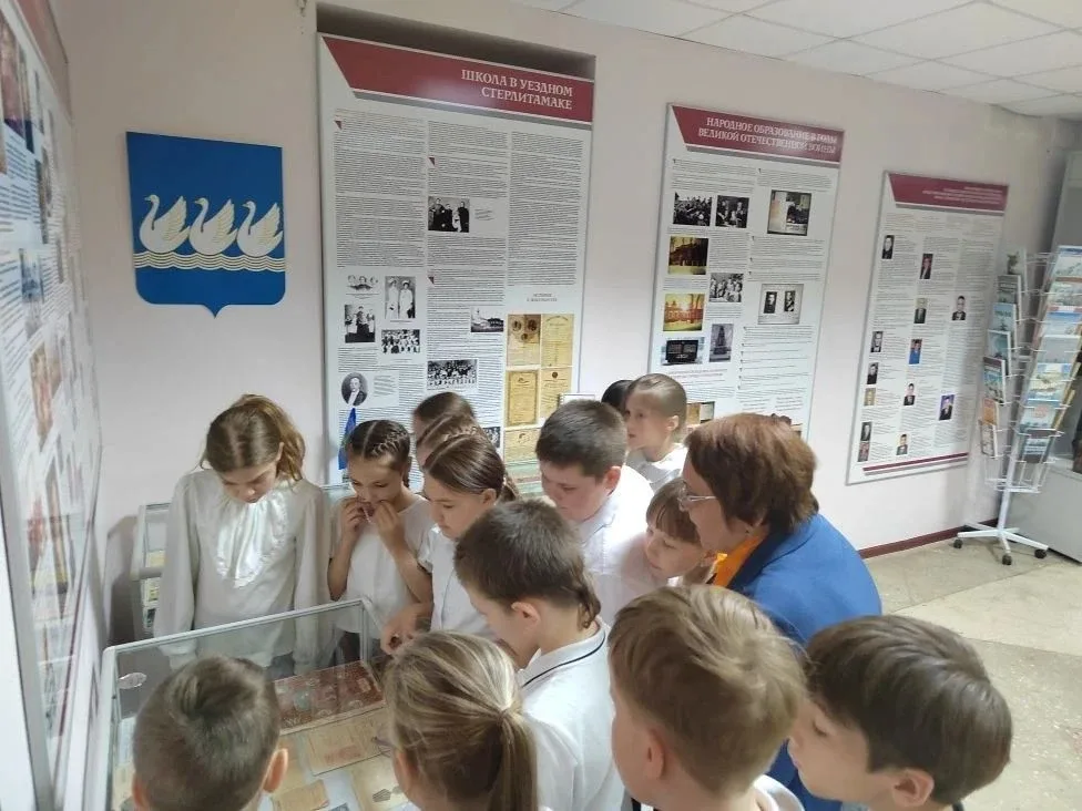💠 В преддверии Международного дня музеев советник директора по воспитанию Сулейманова Э.В. провела э