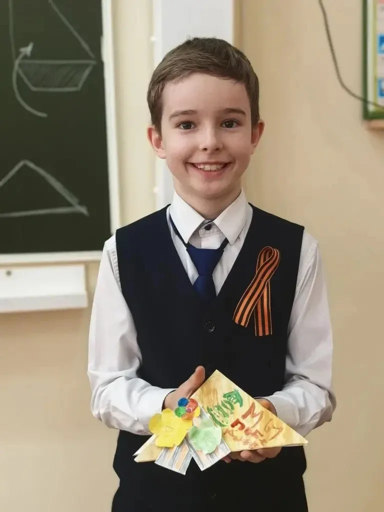 🪖 Помним. Гордимся. Благодарим.  В нашей школе всю неделю кипела настоящая работа — орлята гимназии 