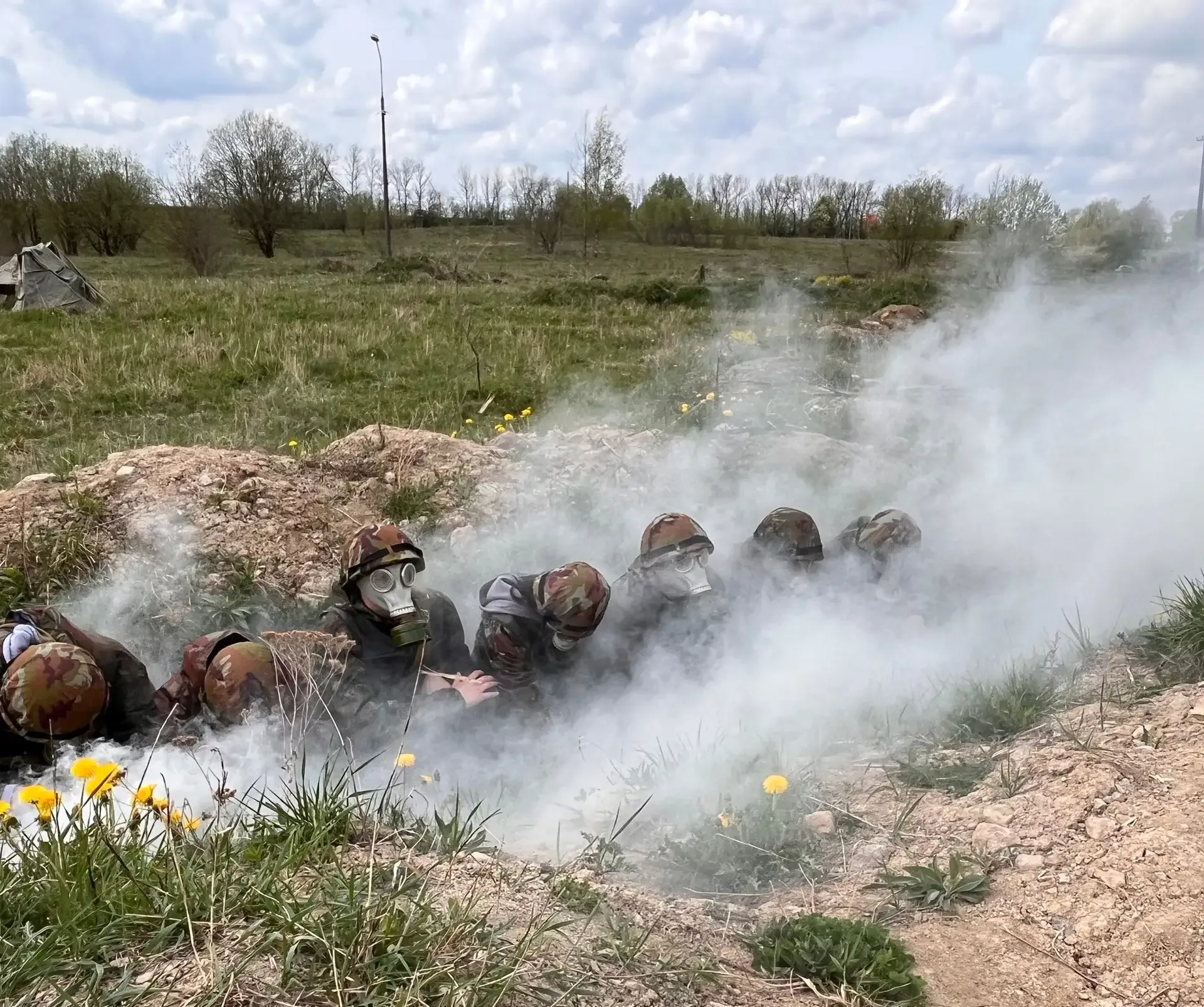 🏆 Гордость школы: две команды - победители военно - патриотической  игры «Зарница»!  Вчера на полиго