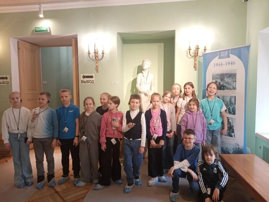 🏛 Ученики 3 «В» класса совместно с классным руководителем Татьяной Александровной совершили увлекате