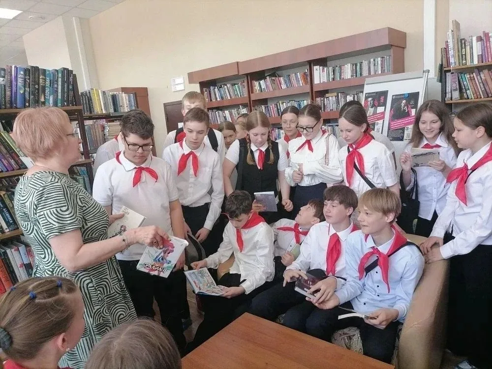🌞 Сегодня — День детских организаций! 🌞В этот особенный день школьники Центра образования стали учас