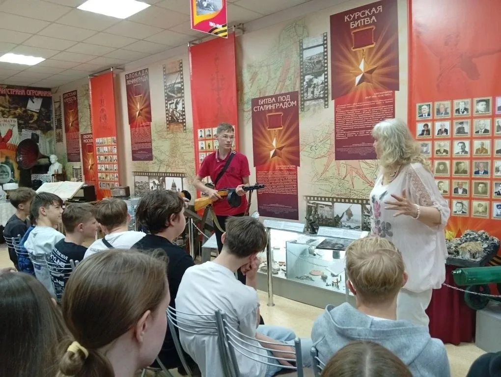 Сегодня наши семиклассники посетили городской музей, чтобы своими глазами увидеть и прочувствовать с