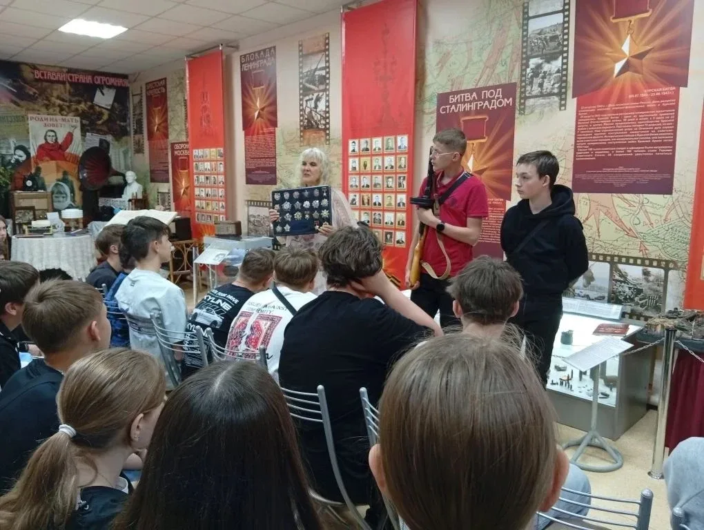 Сегодня наши семиклассники посетили городской музей, чтобы своими глазами увидеть и прочувствовать с