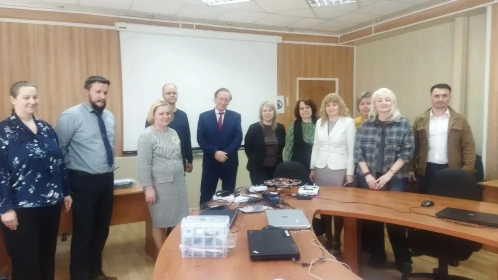 💡 Будущее начинается на уроках! Наши педагоги не перестают учиться и внедрять инновации — чтобы урок