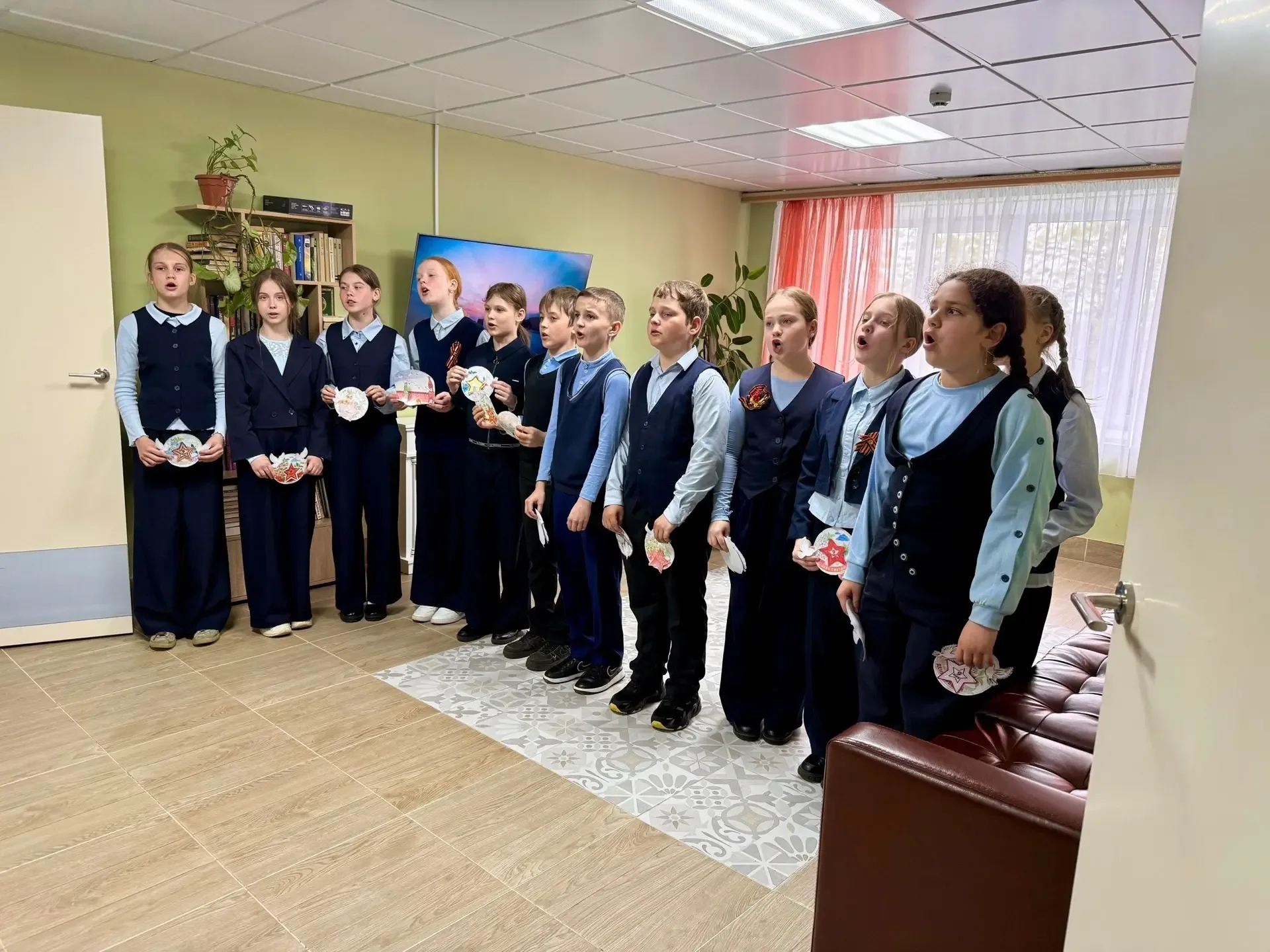 🌟 «ПОБЕДНЫЙ МАЙ»: ТЕПЛО, ДОБРОТА И ЕДИНЕНИЕ СЕРДЕЦ! 🌷  📍12 мая в доме милосердия прошёл особенный те