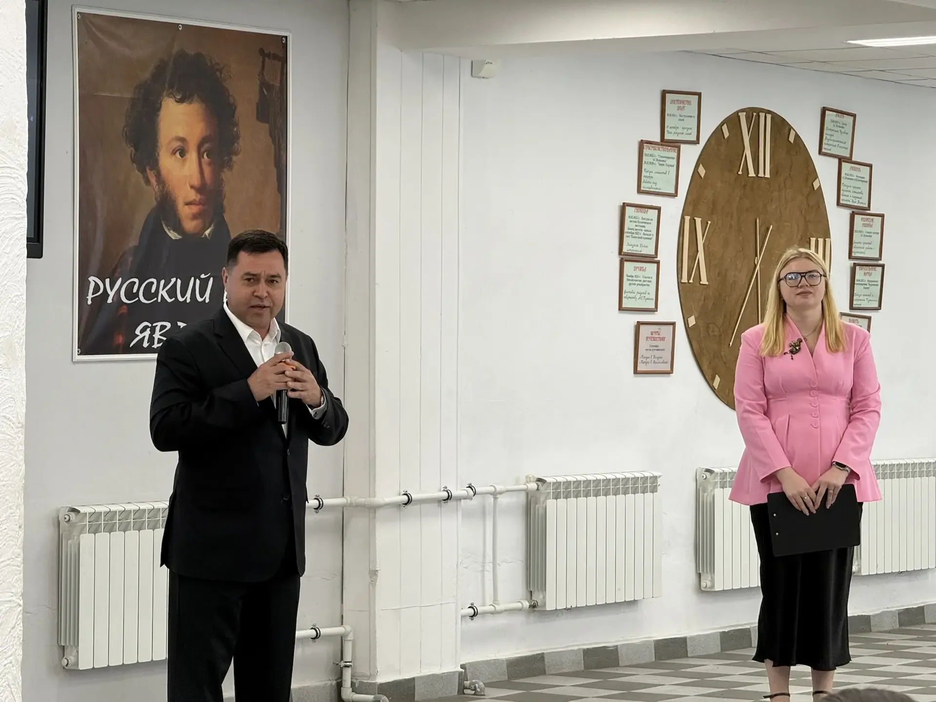 Сегодня в лицее царила атмосфера творчества и научных открытий! Прошел долгожданный конкурс проектов