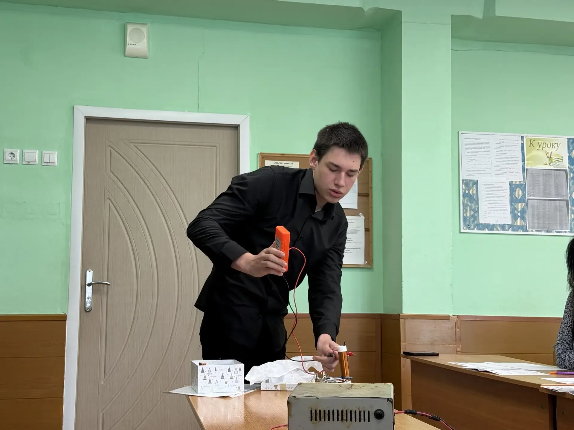 Сегодня в лицее царила атмосфера творчества и научных открытий! Прошел долгожданный конкурс проектов