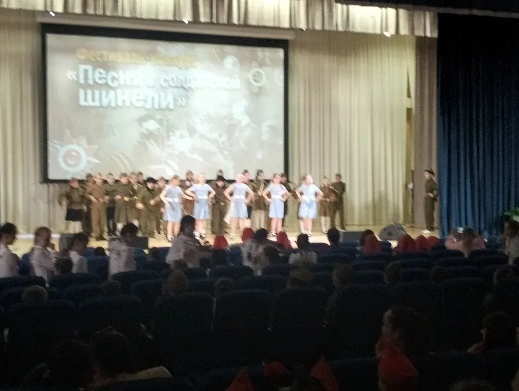 Инсценировка военных песен в лицее: трогательное событие!  12 мая  в нашем лицее состоялось поистине