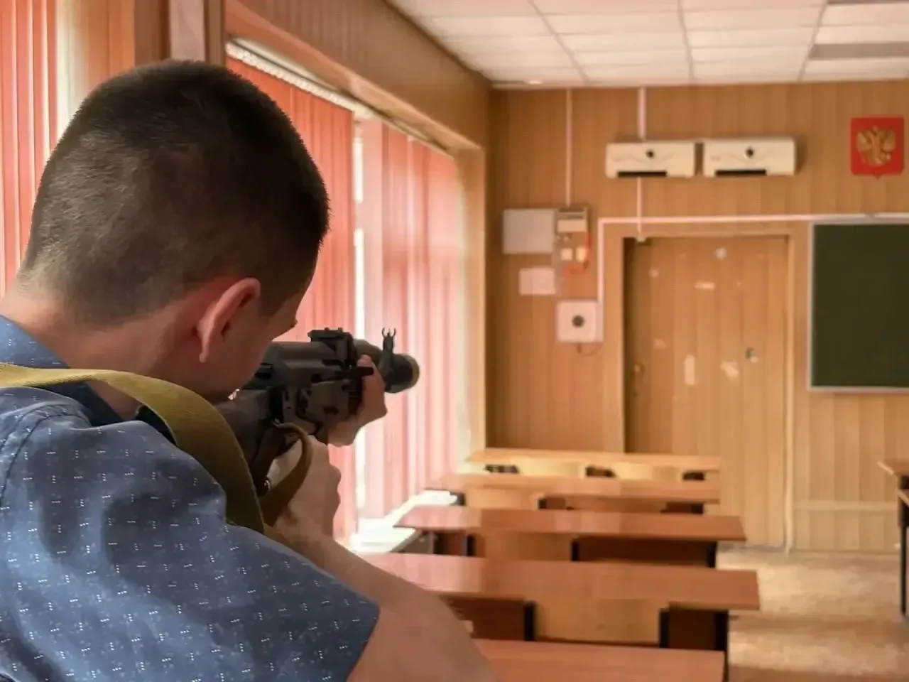 ДОПРИЗЫВНАЯ ПОДГОТОВКА   24 апреля в рамках Дня призывника в лицее прошла допризывная подготовка под