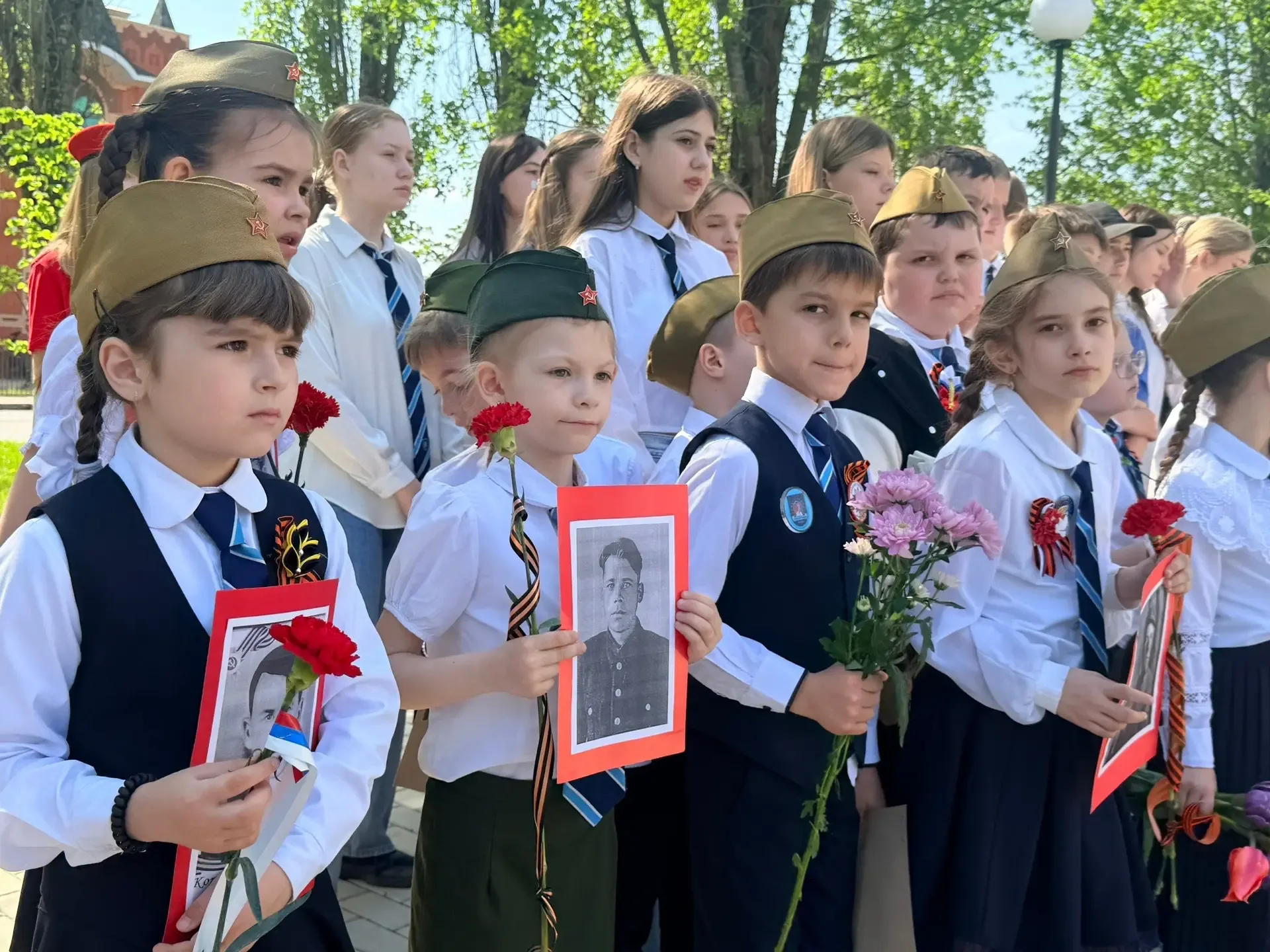 🎖 ПАМЯТЬ О ГЕРОЕ  День Победы — это день, когда мы отмечаем победу советского народа в Великой Отече