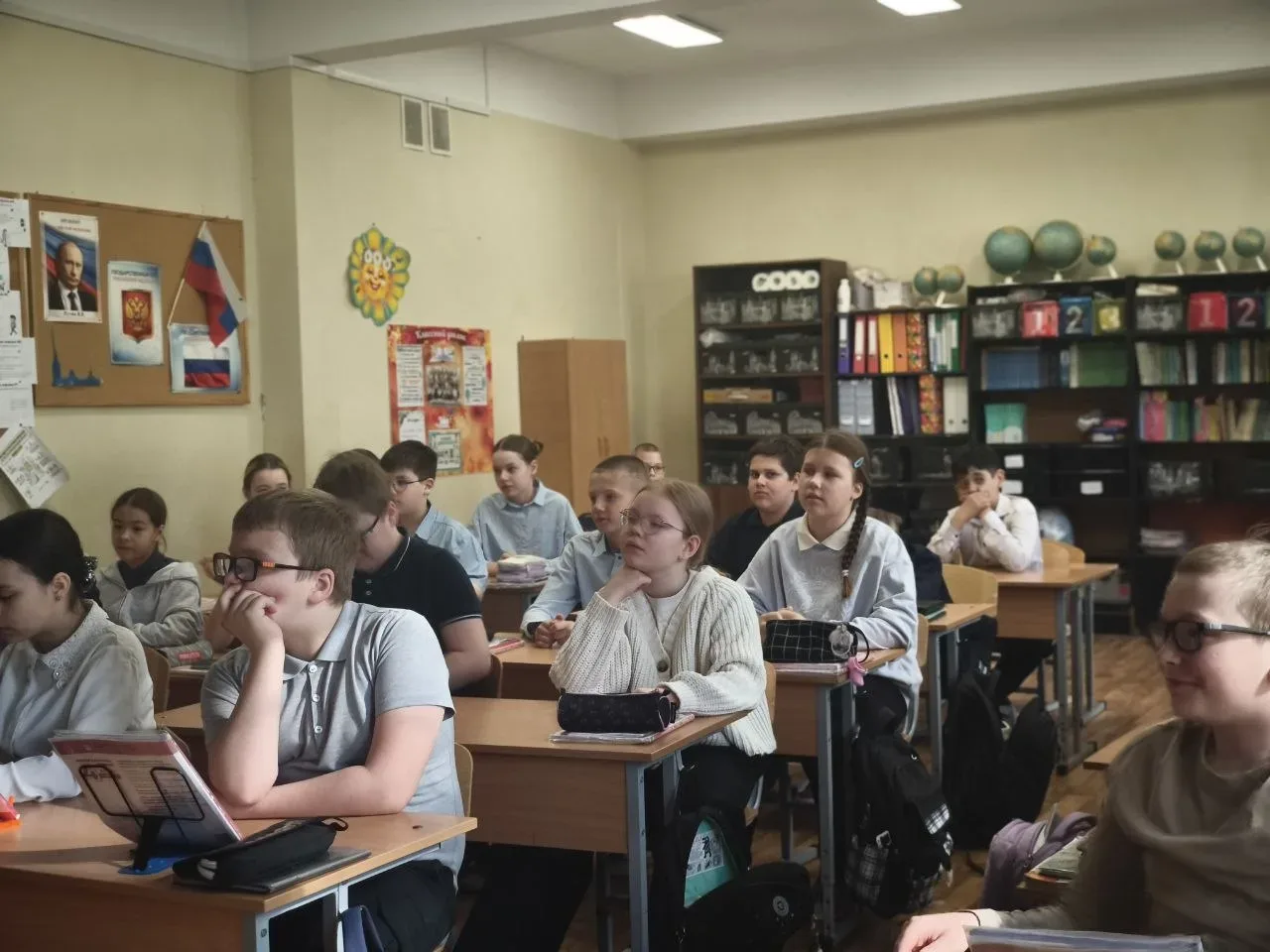 ❕12–13 мая учащиеся 5 «А» класса посетили начальную школу, чтобы напомнить младшим школьникам о прав