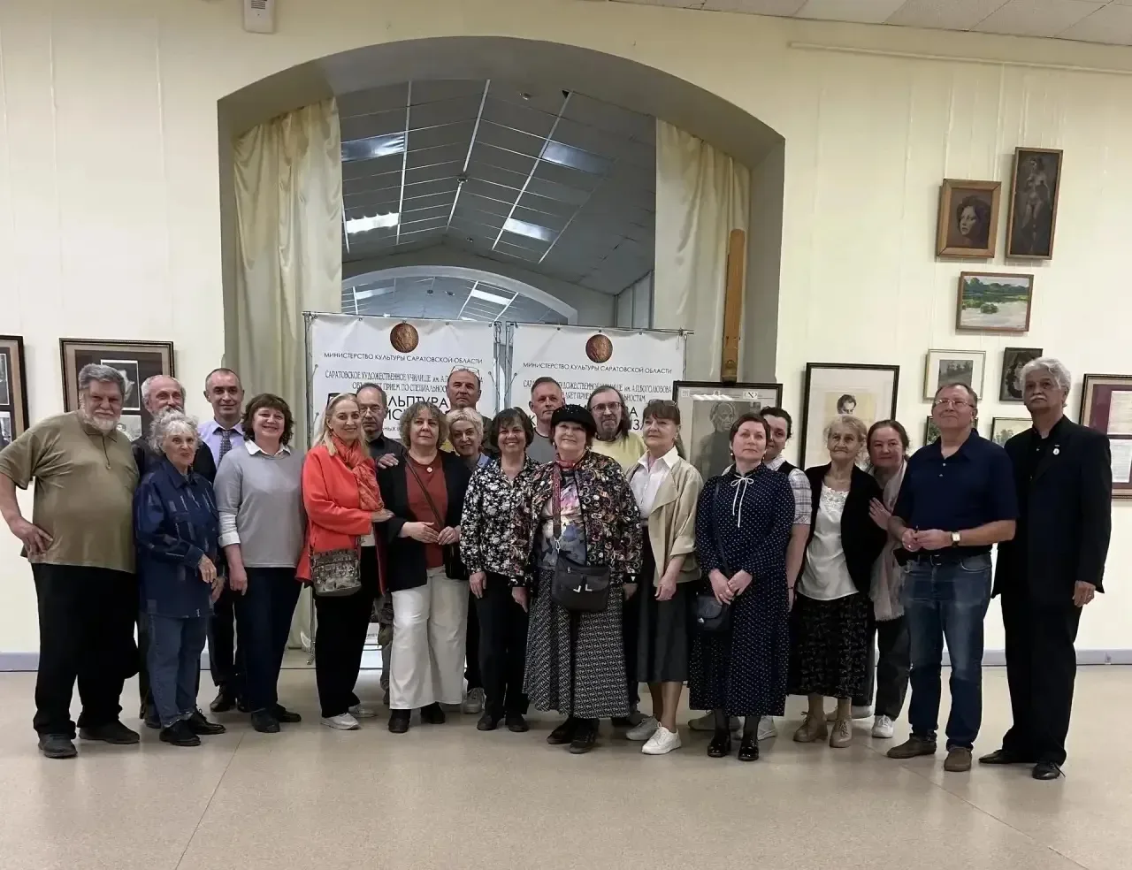 ♦️В Саратовском художественном училище имени А.П. Боголюбова открылась выставка «Учитель и Ученики»,