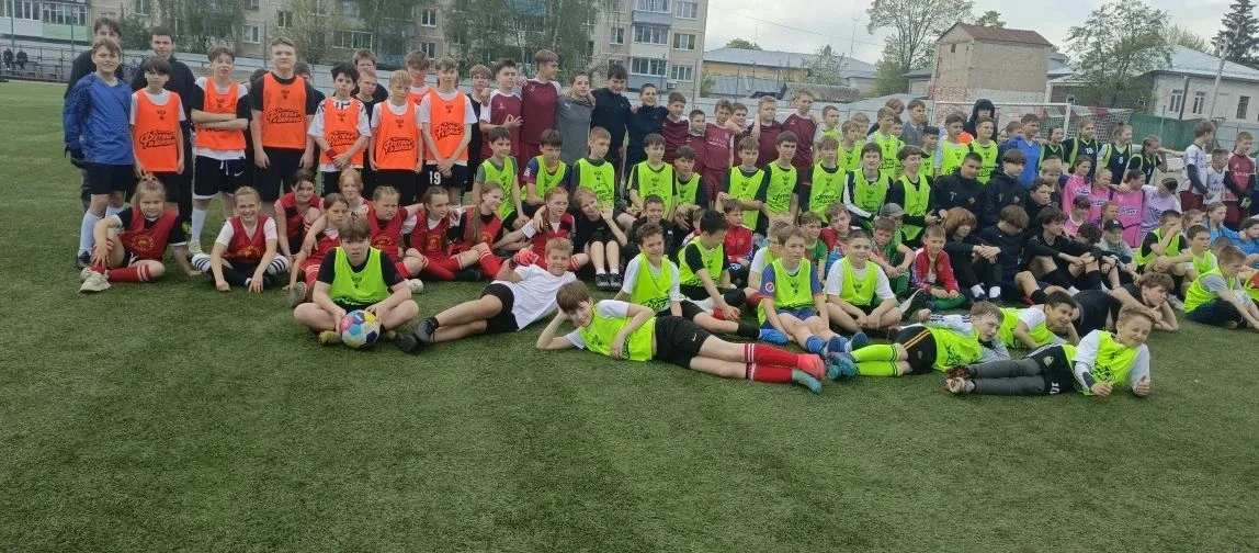 🏆 Лицеисты на турнире «Кожаный мяч»: борьба, азарт и достойные результаты!  13 мая в городе Шуе сост