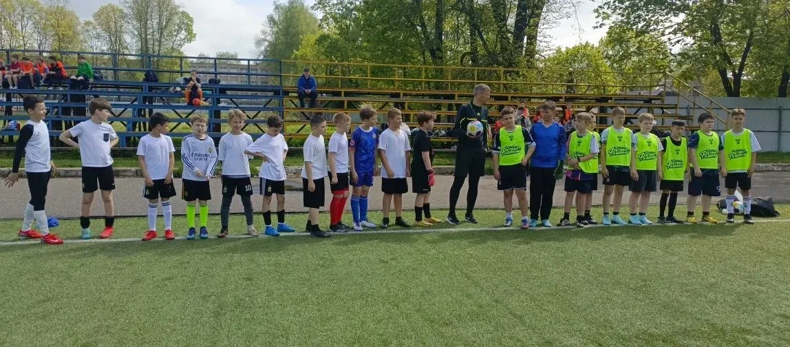 🏆 Лицеисты на турнире «Кожаный мяч»: борьба, азарт и достойные результаты!  13 мая в городе Шуе сост