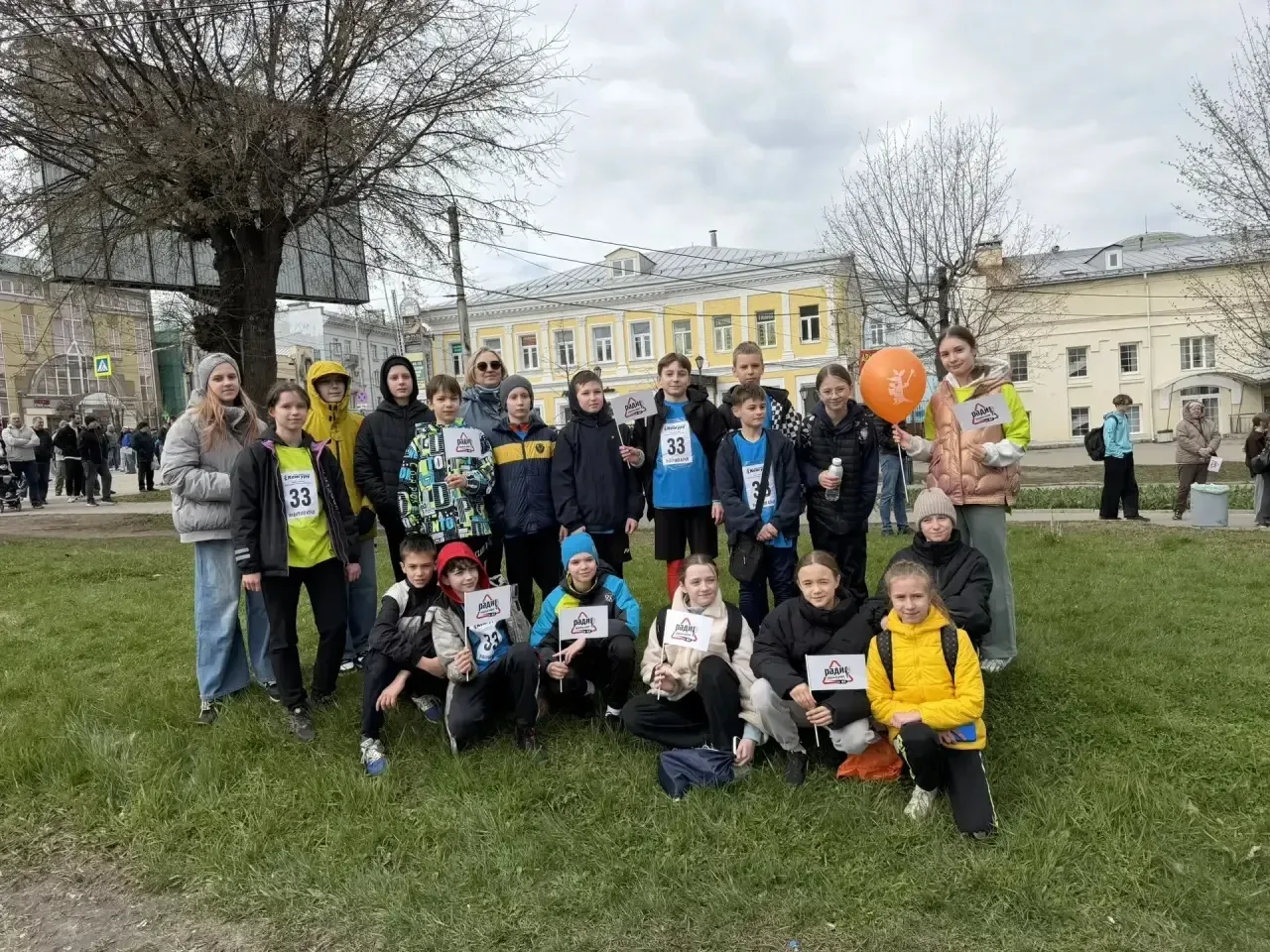 🎉🎊 Поздравляем победителей Первомайской мини-эстафеты! 🎉🎊  Сегодня наши пятиклассники показали отлич