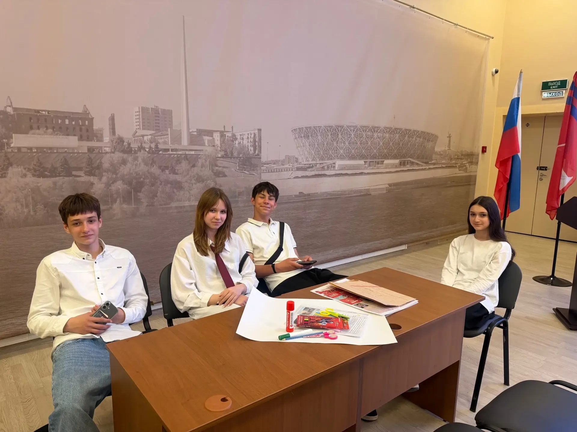О важном - в правильном месте!🏛️  Сегодня ученики нашего лицея в сопровождении социального педагога 