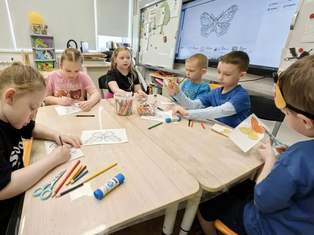 💥ЖИЗНЬ ДЕТСКОГО САДА 💥 🦋💫🌟 Детская инициатива, которая превратилась в волшебство: театр бабочек.   🦋