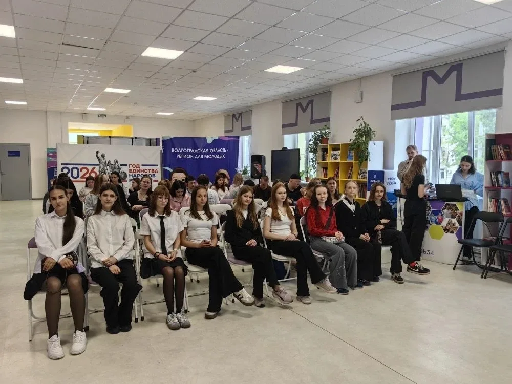 🌟 Школа Волонтеров: День Практики и Эмоций! 🌟  Наши ученики продолжают обучение! 😊👍  Сегодня    в  Ш