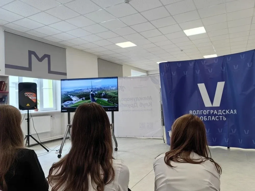 🌟 Школа Волонтеров: День Практики и Эмоций! 🌟  Наши ученики продолжают обучение! 😊👍  Сегодня    в  Ш