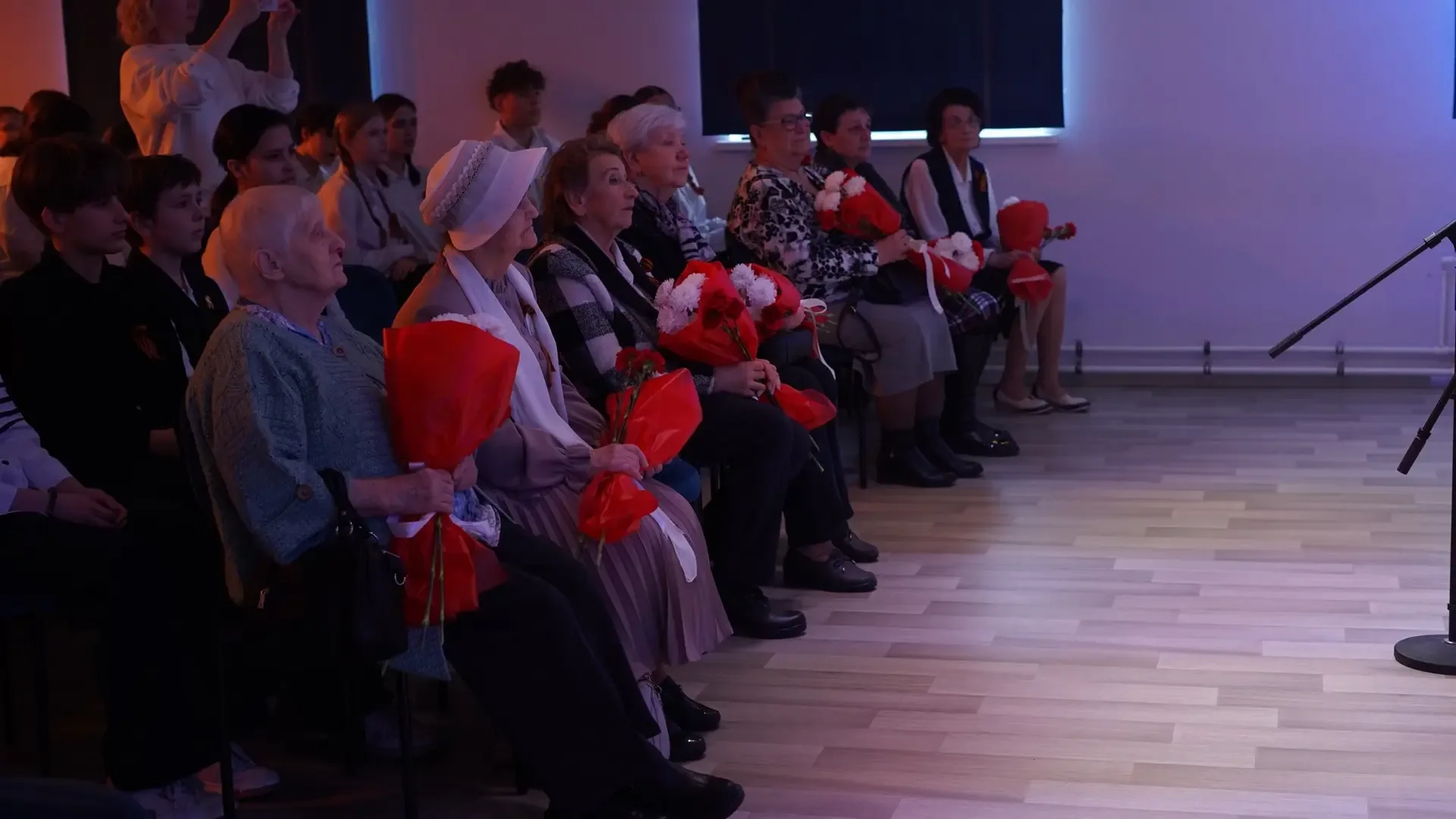 🌟 Праздничный концерт ко Дню Победы 🌟  Вчера в нашей школе прошёл особенный концерт, посвящённый 9 М