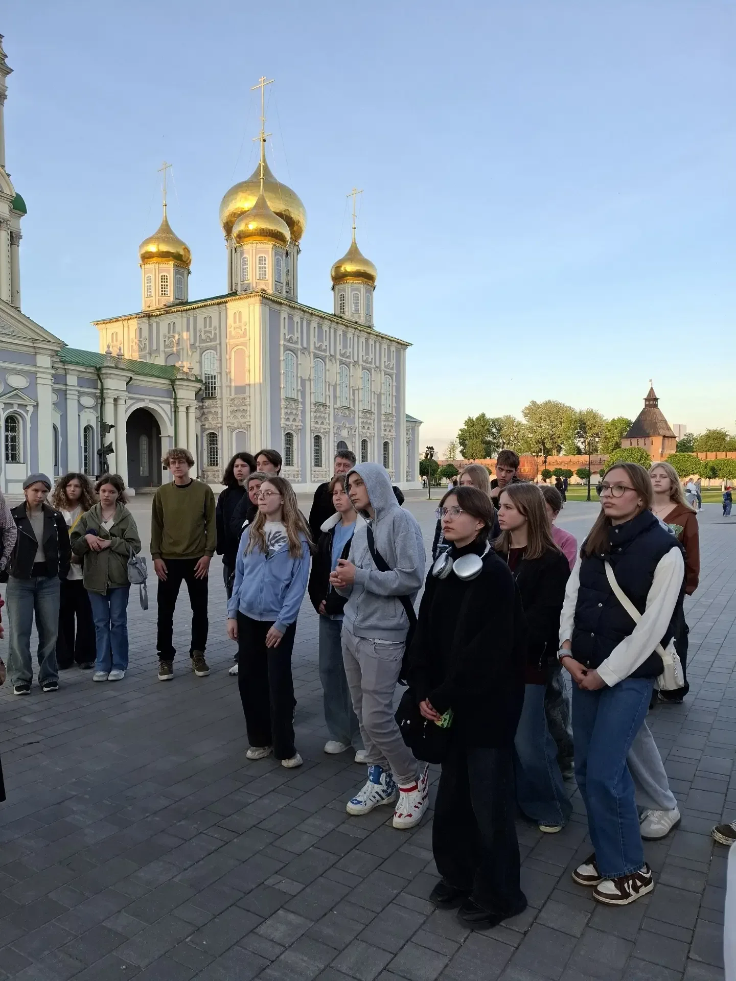 🚌💨 Назад в историю: Тула, пряники и Куликово поле  С 14 по 17 мая ученики 8А класса совершили увлека