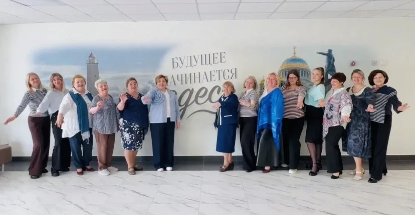 💙🤍 МОРСКОЙ ЧЕЛЛЕНДЖ: «ЗА БОРТОМ - КАНИКУЛЫ!» 🤍💙  21 мая все три площадки нашей школы превратятся в п