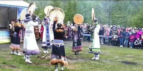 💫 Дальний Восток отпраздновал новый праздник  30 апреля впервые отметили День коренных малочисленных