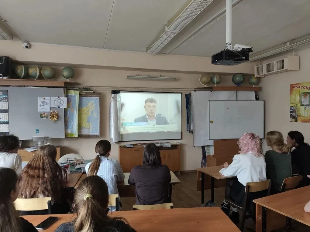 🇷🇺 «РОССИЯ — МОИ ГОРИЗОНТЫ»  ⚡️В рамках курса «Россия — мои горизонты» сегодня в лицее прошли практи