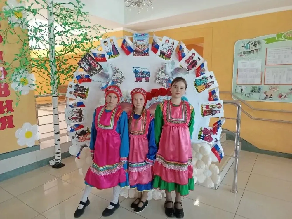 ✨Саранске ежегодно проводится городской конкурс чтецов и стихов «Мелодия родного языка». Он направле