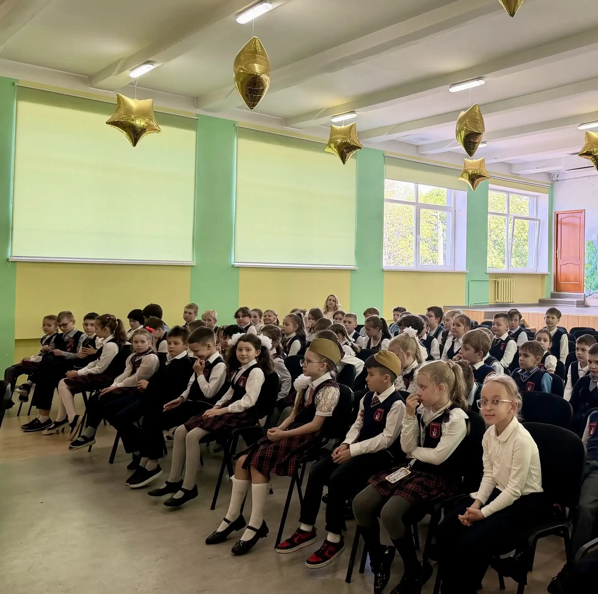 Сегодня в лицее с большим успехом прошёл конкурс чтецов «Моя малая Родина» — в нём приняли участие в