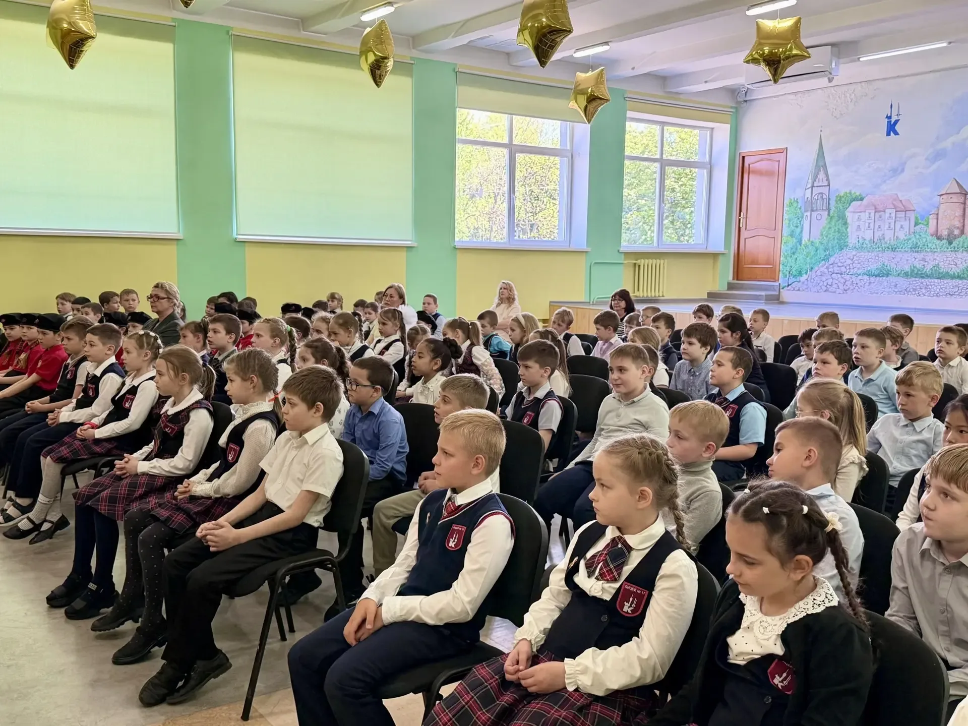Сегодня в лицее с большим успехом прошёл конкурс чтецов «Моя малая Родина» — в нём приняли участие в