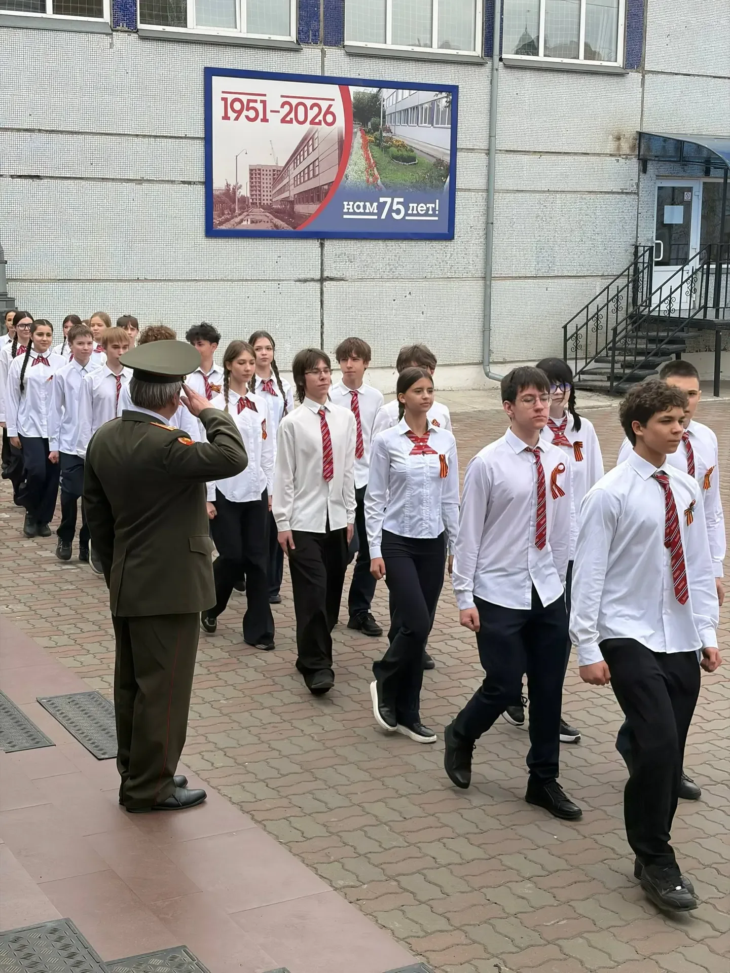С Днём Великой Победы!🎖️  Дорогие подписчики, мы от всей души поздравляем вас с великим праздником в