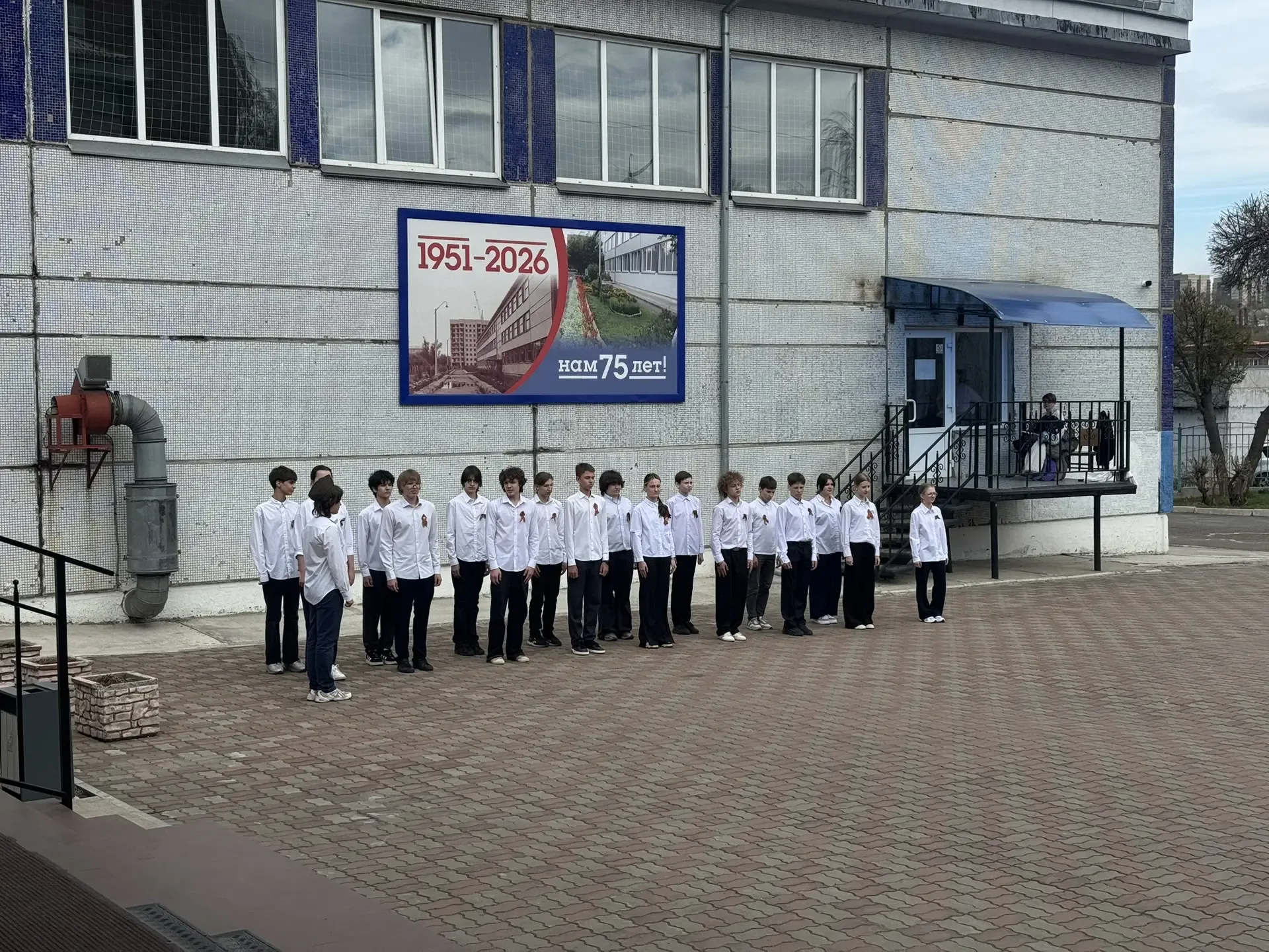 С Днём Великой Победы!🎖️  Дорогие подписчики, мы от всей души поздравляем вас с великим праздником в