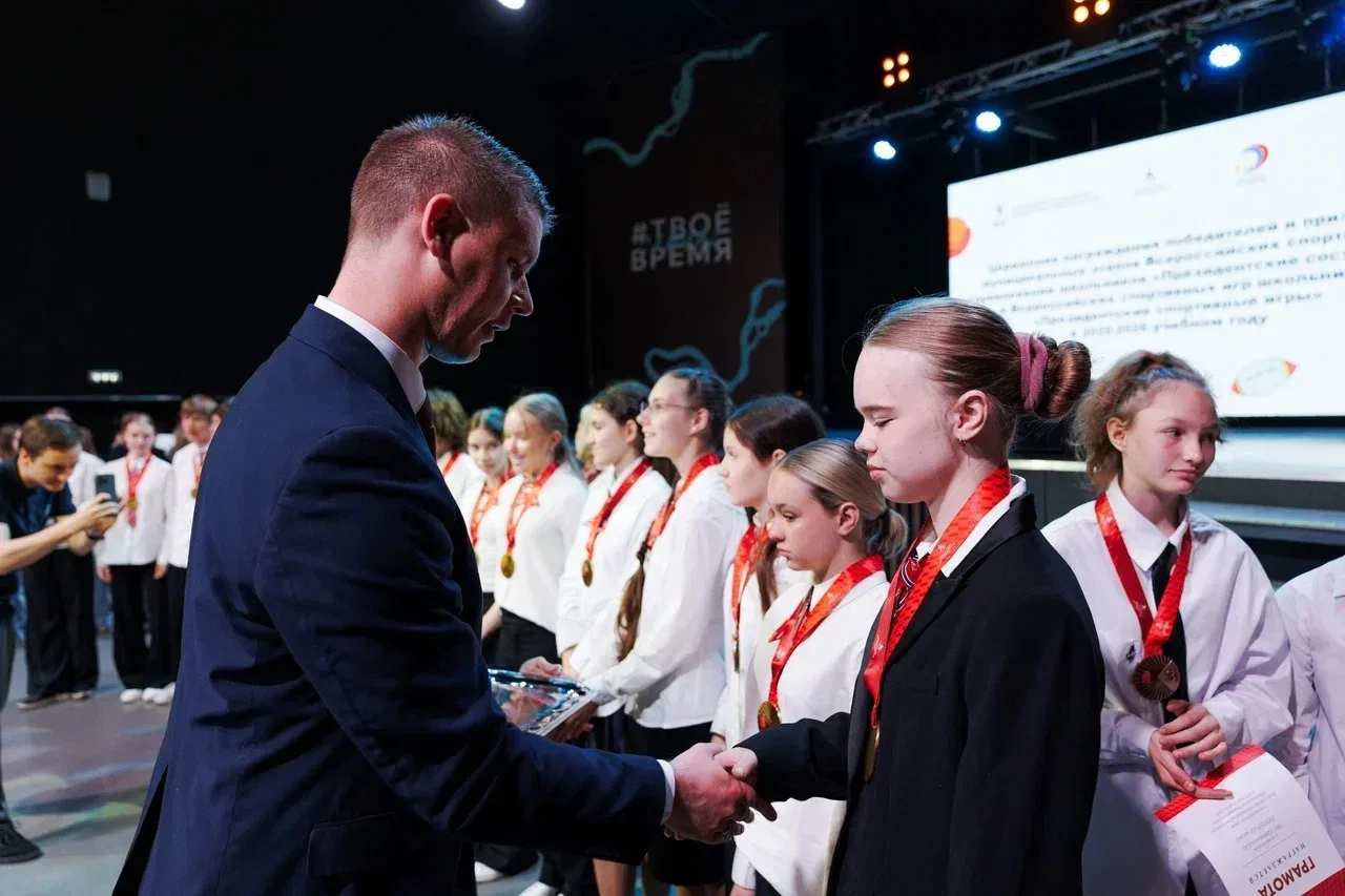 Президентские спортивные игры 🏐⛹️‍♀️ 🏓  Поздравляем ребят, которые сегодня завершили недельные сборы