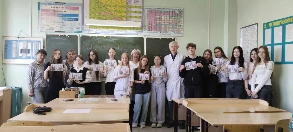 ✅ В Медицинском базовом колледже успешно завершился углубленный курс по химии и биологии для наших д
