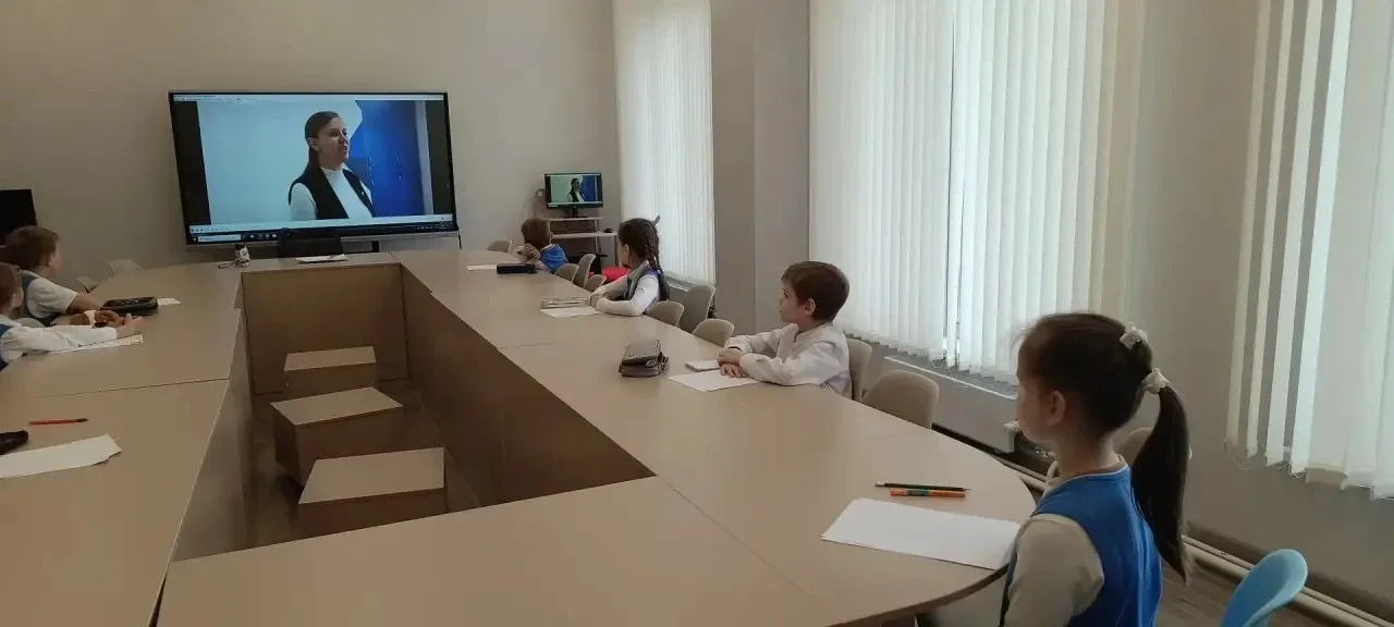 🚀 Первый полёт — и сразу в «Взлетай!»  14 мая наши первоклассники стали участниками Полиолимпиады «В