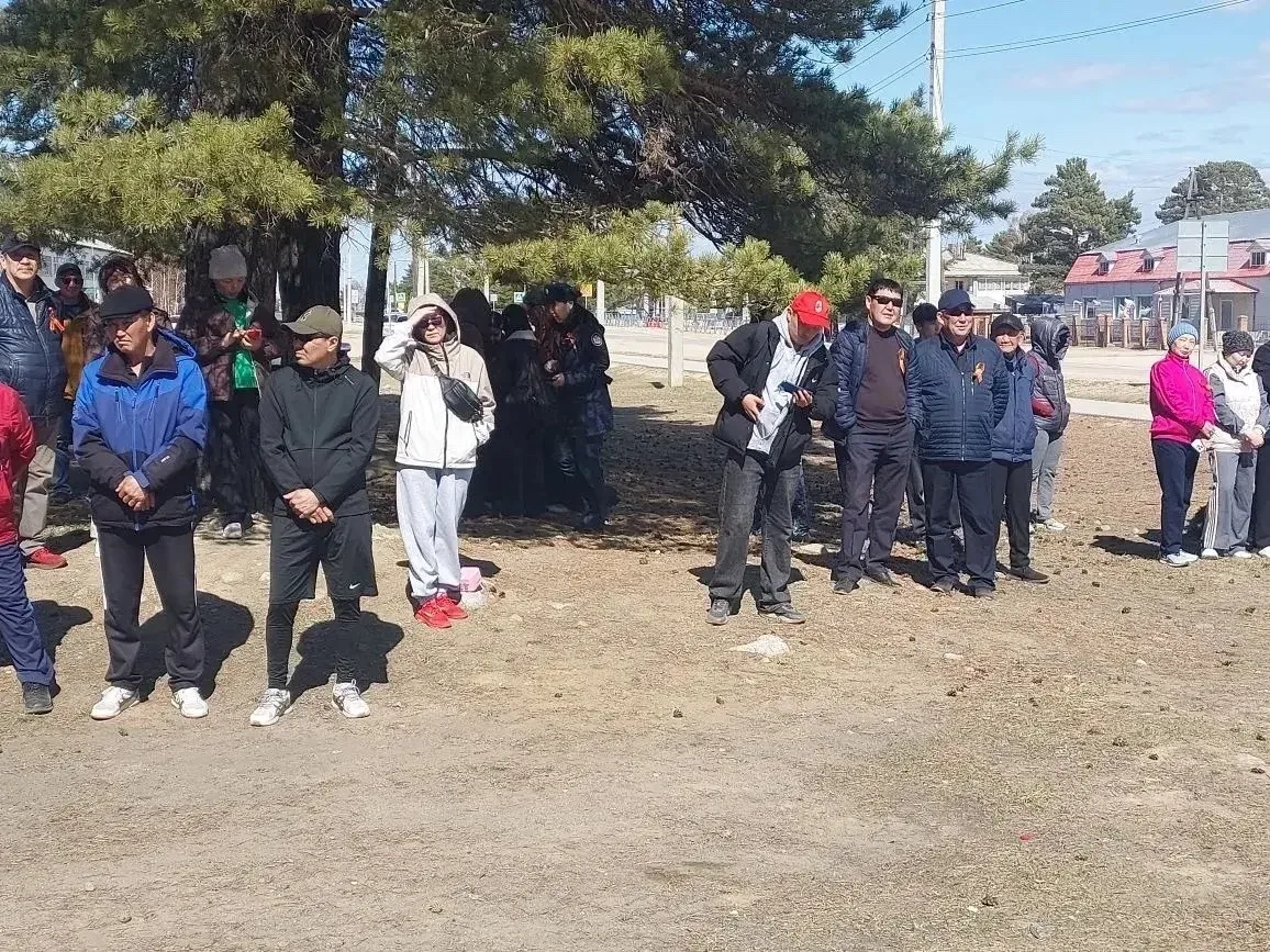 В с.Курумкан 6 мая прошли легкоатлетический кросс памяти Гуржапа Очирова и эстафета на призы газеты 