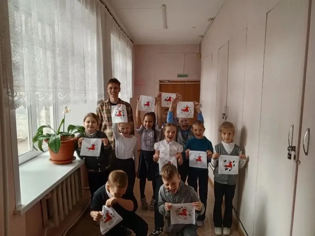 🔵22 мая 2026 года ребята из группы продлённого дня  гимназии  №45 посетили мастер-класс по росписи т