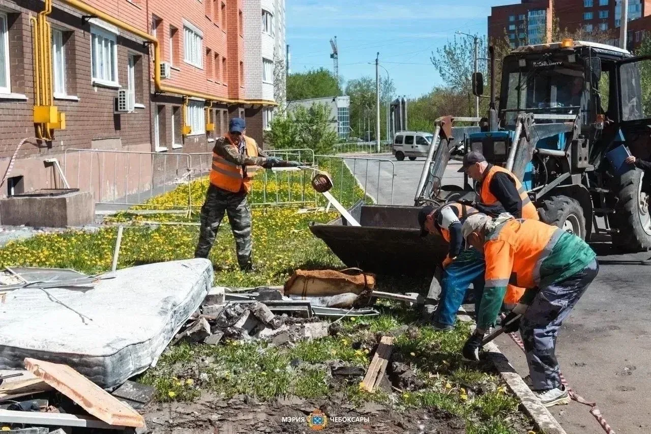 Восстановление домов в Чебоксарах  В Чебоксарах продолжается восстановление домов, пострадавших при 