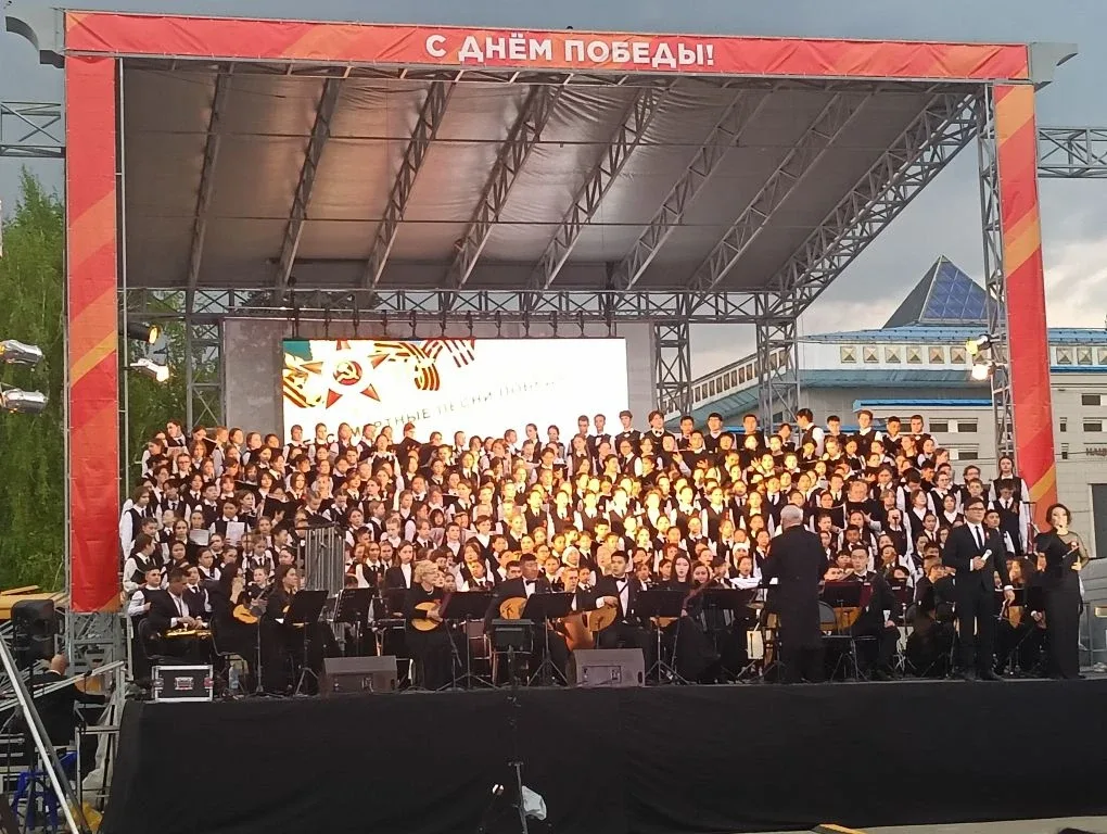Гимн Памяти: наш хор на Дне Победы! 🎼Уже по сложившейся традиции в День Победы хор нашей гимназии ст