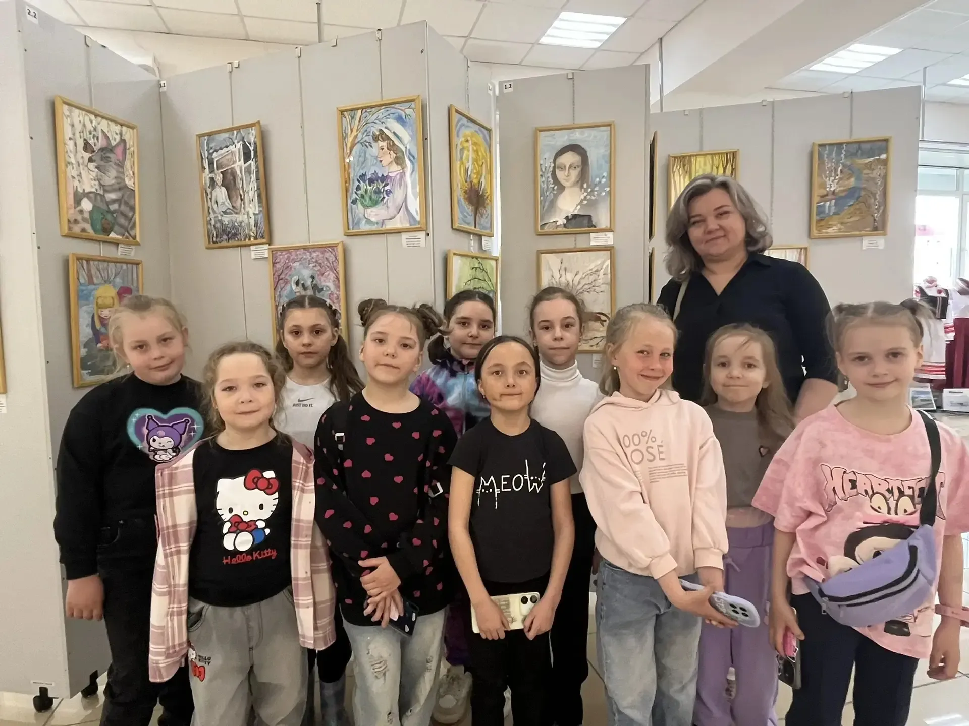 🎨 «Весеннее пробуждение» в городской картинной галерее — и наши юные художники в числе участников!  
